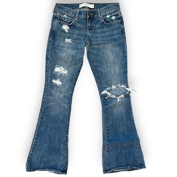 Abercrombie & Fitch Flare Leg Low Rise Distressed Jeans, size 00S 24/31 - Picture 2 of 13